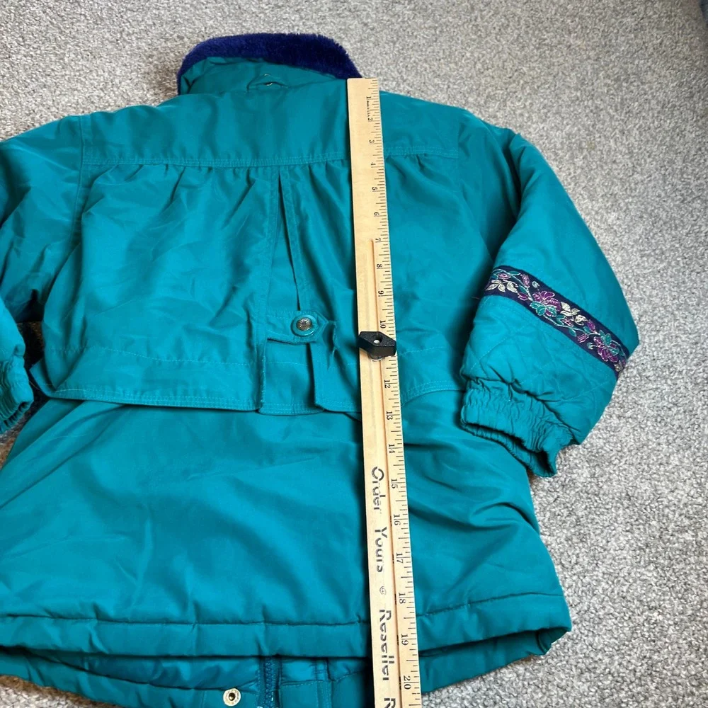 Vintage brand unbranded